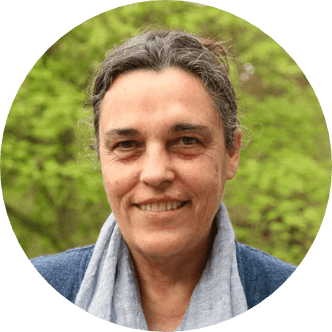 Elizabeth-Denley-youth-speaker-img.png